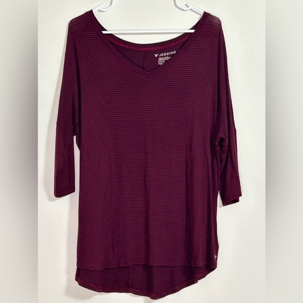 American Eagle Jegging Stripped Tee